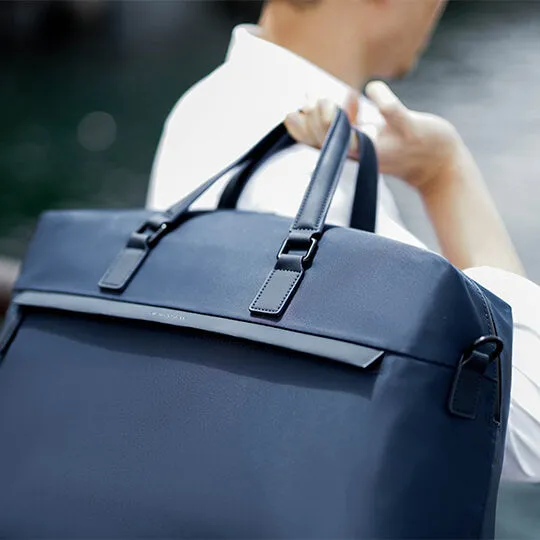 Avenue Waterproof Weekender