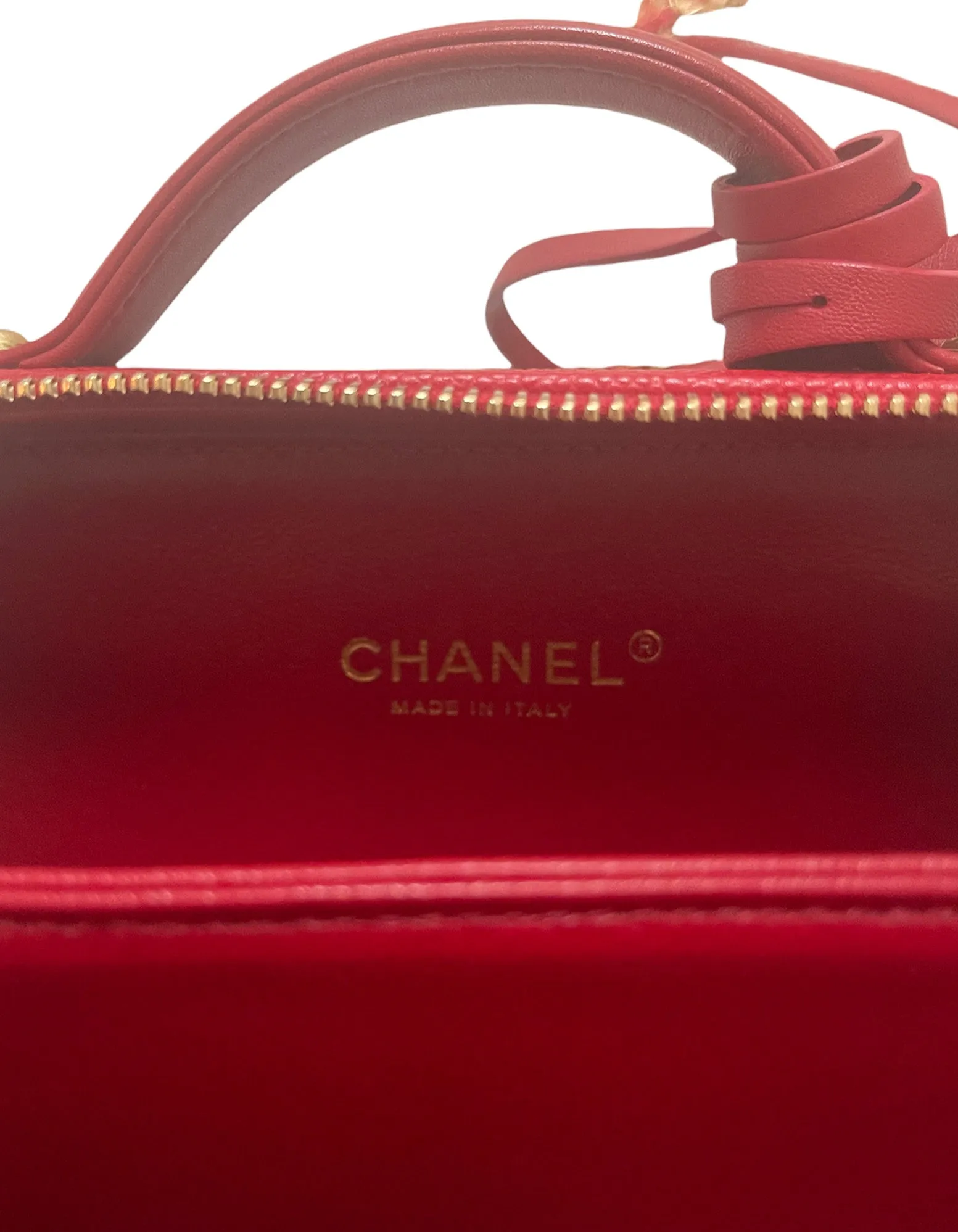 Chanel Red Caviar Small CC Filigree Vanity Case Crossbody Bag