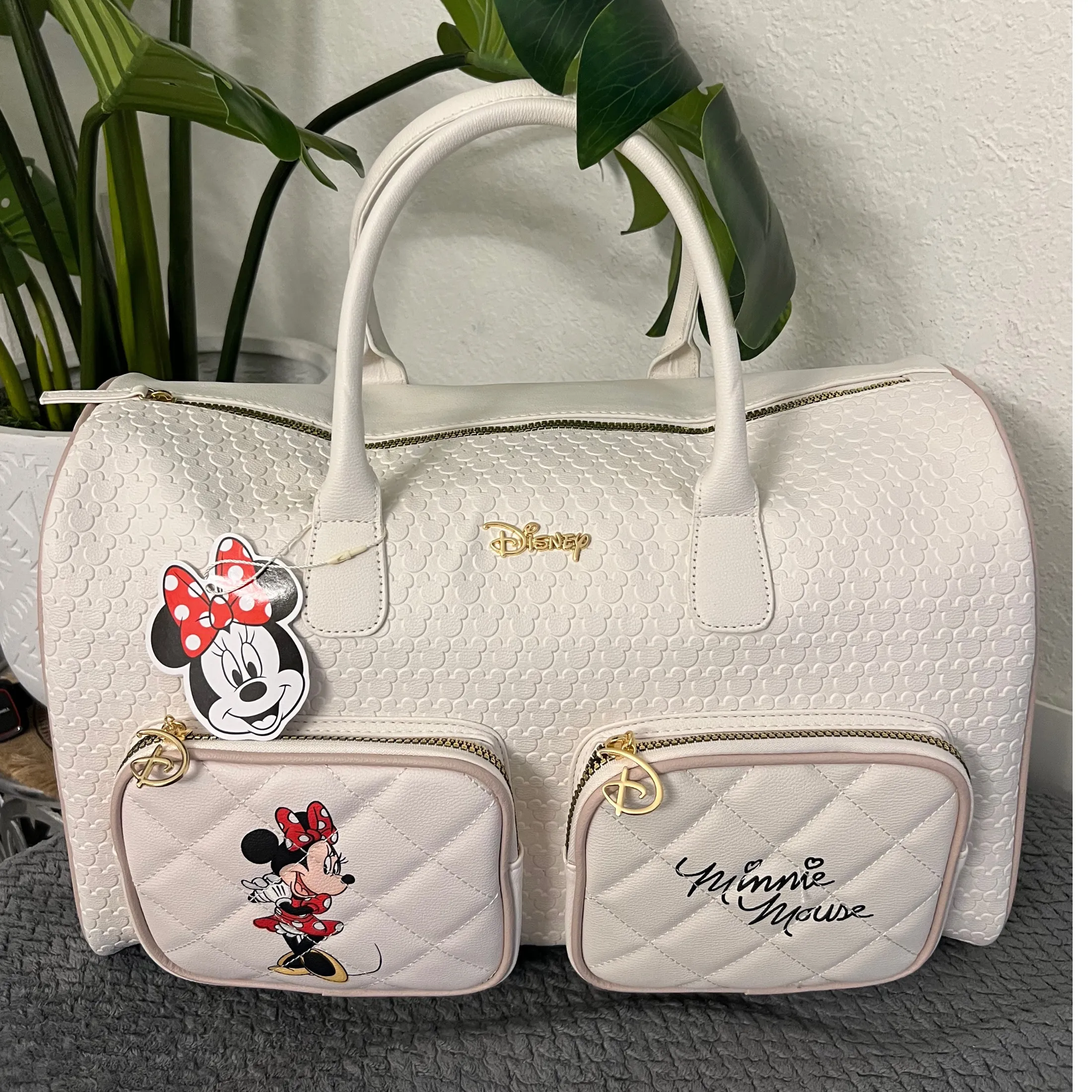 Disney Minnie Mouse Weekender Quilted Pattern Travel Bag Duffel