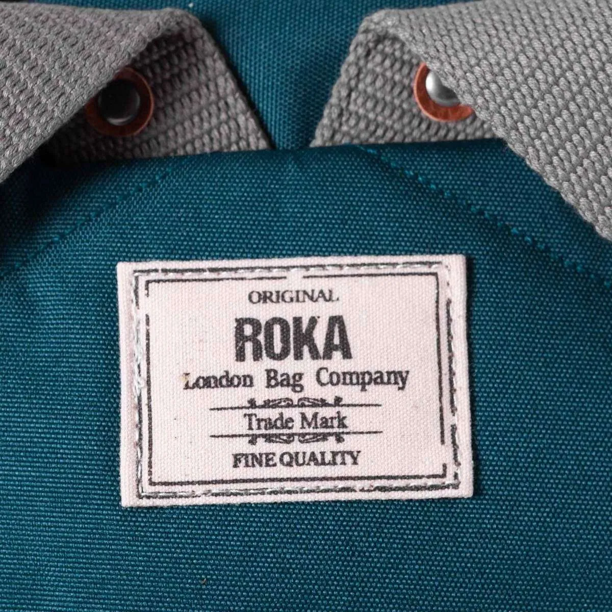 Roka Finchley A Large Sustainable Canvas Backpack - Teal