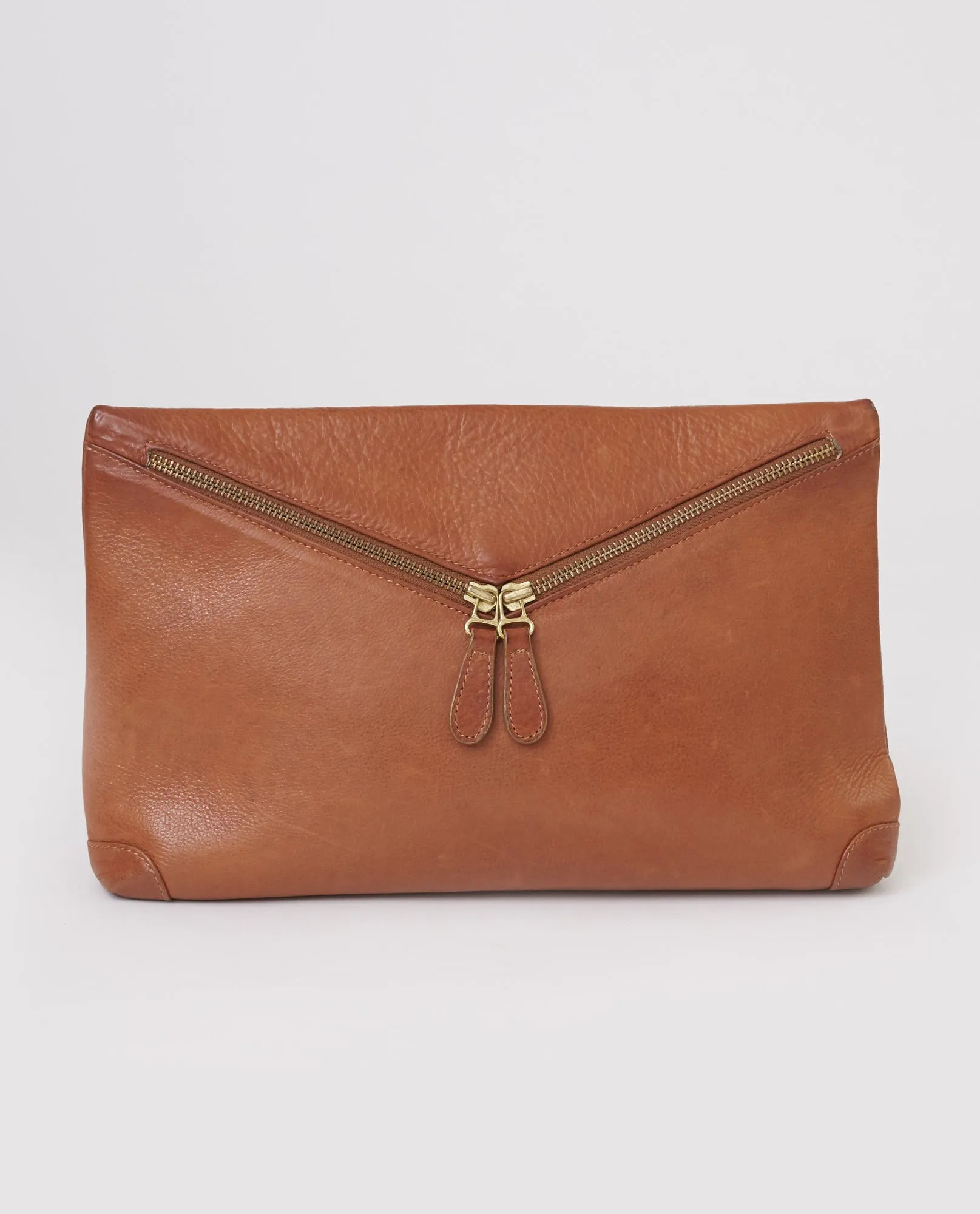 Valencia Leather Zip Clutch In Tan